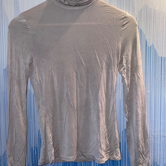 Viscose Turtleneck Top - Picture 4 of 5